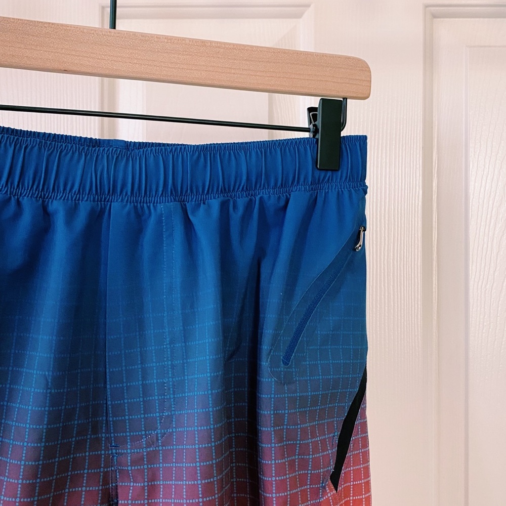 LULUEMON SURGE SHORT 7” UNLINED *OMBRE